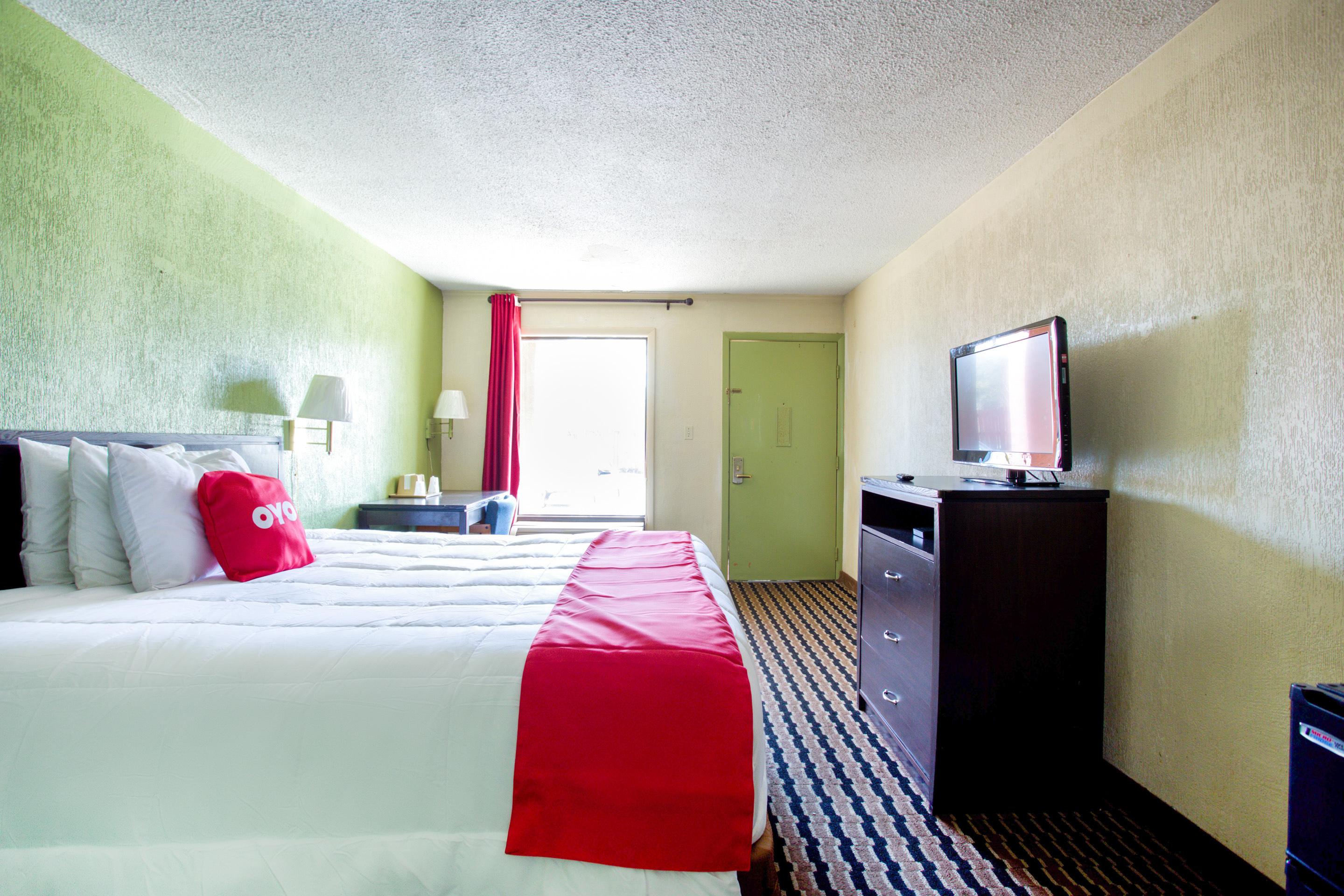 Oyo Hotel Pensacola I-10 & Hwy 29 Ferry Pass エクステリア 写真