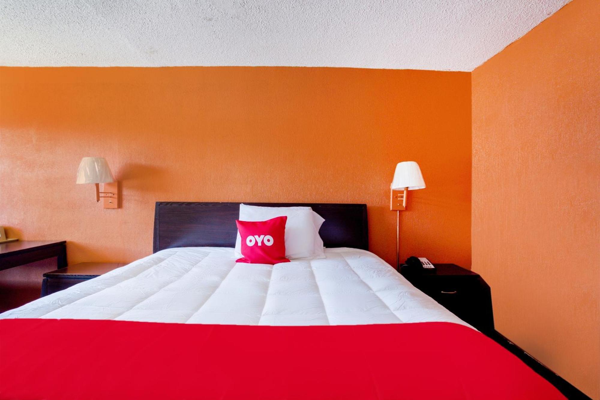 Oyo Hotel Pensacola I-10 & Hwy 29 Ferry Pass エクステリア 写真